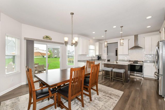 N50W19665 Tamarind WAY, Menomonee Falls, WI 53051