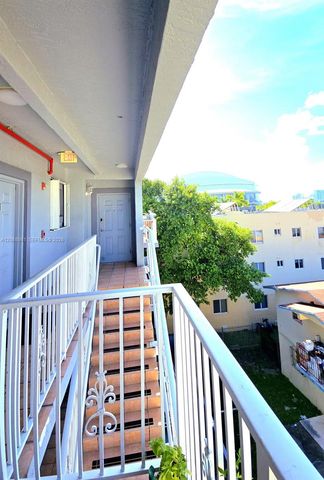 328 NW 12th Avenue 12, Miami, FL 33128