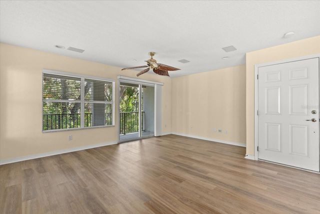 504 WHEATON TRENT PLACE, Tampa, FL 33619