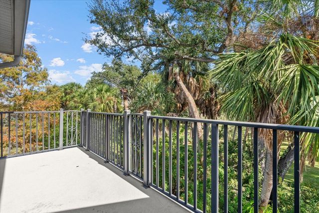 504 WHEATON TRENT PLACE, Tampa, FL 33619