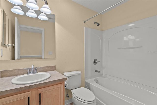 504 WHEATON TRENT PLACE, Tampa, FL 33619