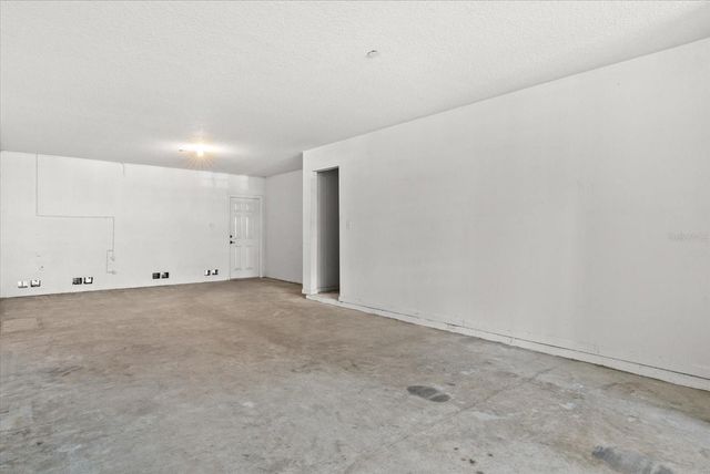 504 WHEATON TRENT PLACE, Tampa, FL 33619