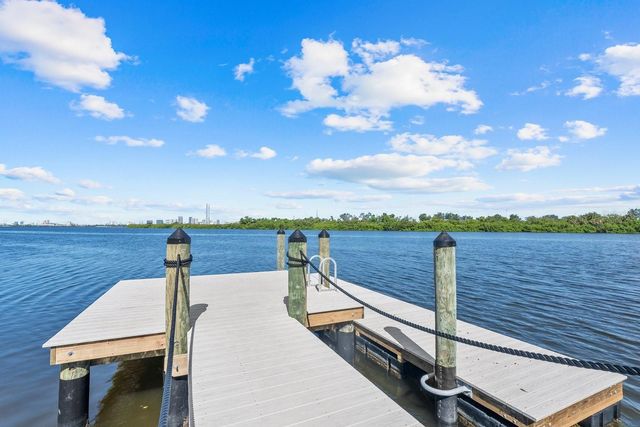 504 WHEATON TRENT PLACE, Tampa, FL 33619