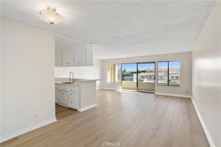 1187 E 3rd Street 215, Long Beach, CA 90802