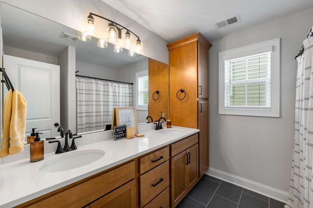 4830 Kintore Dr, Nolensville, TN 37135