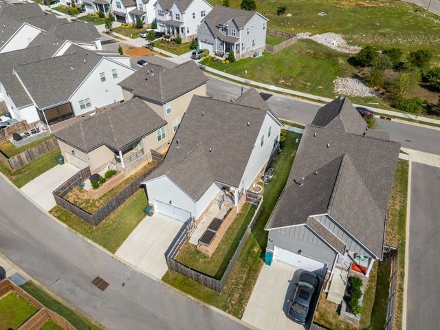 4830 Kintore Dr, Nolensville, TN 37135