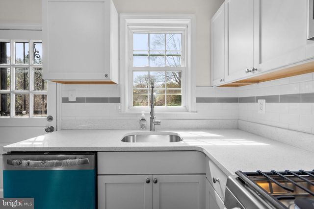 10110 MCKENNEY AVE, Silver Spring, MD 20902