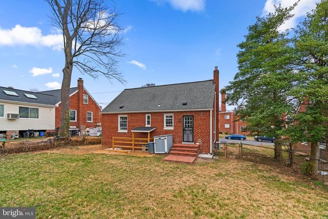 10110 MCKENNEY AVE, Silver Spring, MD 20902
