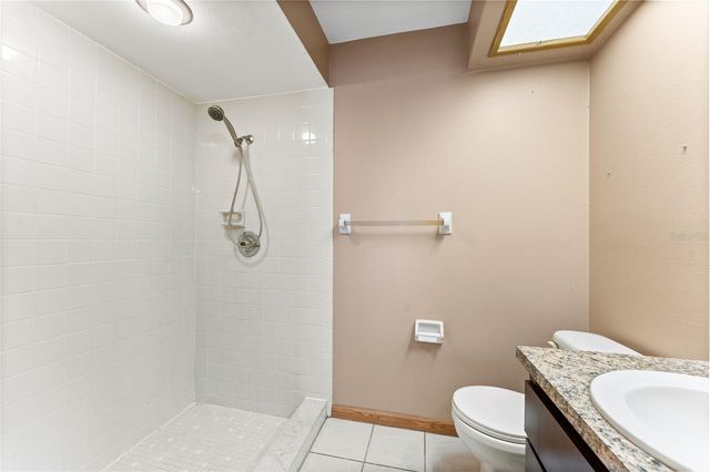 2024 SHEFFIELD COURT, Oldsmar, FL 34677