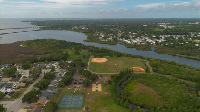 2024 SHEFFIELD COURT, Oldsmar, FL 34677