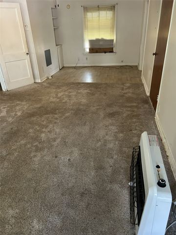 2922 Brandon Street, Dallas, TX 75211