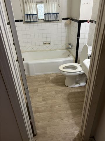 2922 Brandon Street, Dallas, TX 75211