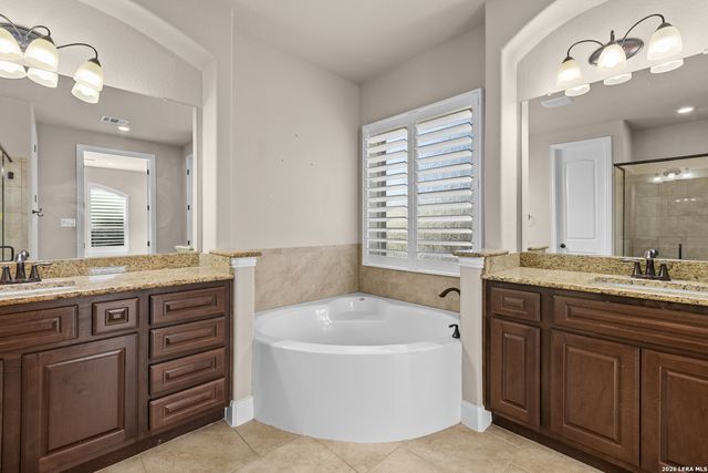 16918 Sonoma Rdg, San Antonio, TX 78255