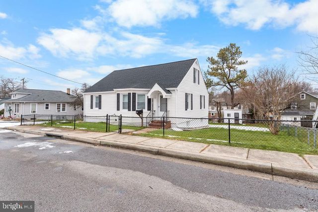 302 4TH AVENUE, Halethorpe, MD 21227