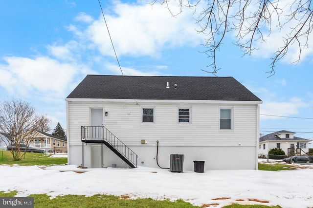 302 4TH AVENUE, Halethorpe, MD 21227