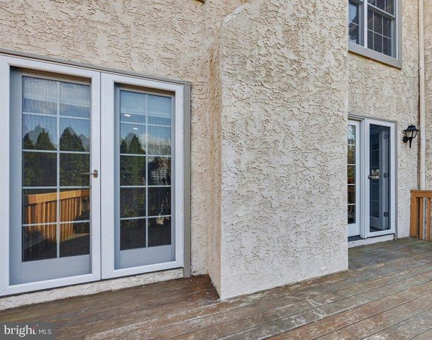42 WHITE PINE COURT, Lafayette Hill, PA 19444