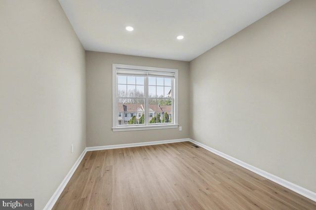 42 WHITE PINE COURT, Lafayette Hill, PA 19444