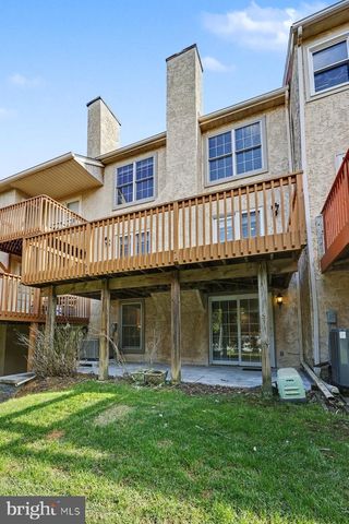 42 WHITE PINE COURT, Lafayette Hill, PA 19444