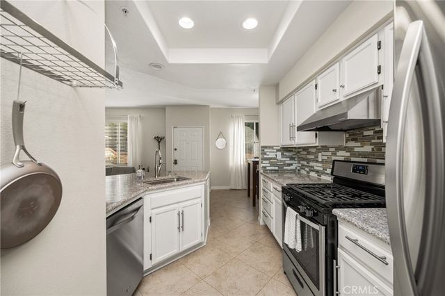 57 Santa Barbara Court, Lake Forest, CA 92610
