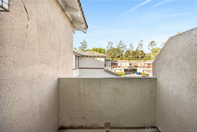 57 Santa Barbara Court, Lake Forest, CA 92610