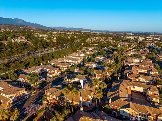 57 Santa Barbara Court, Lake Forest, CA 92610