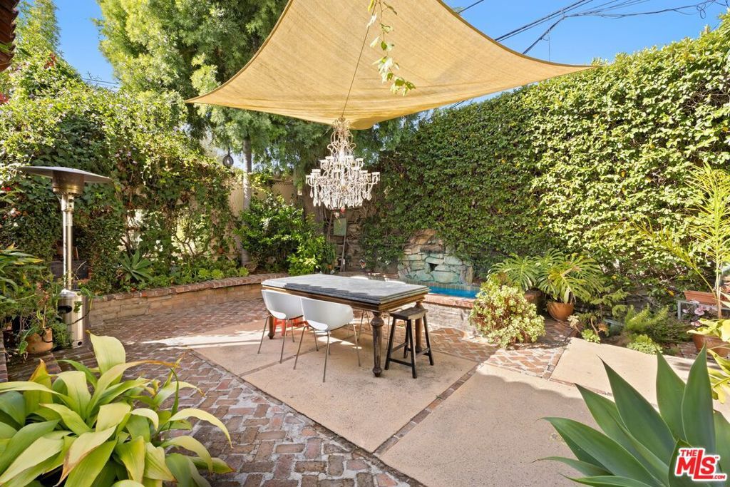 8941 Rosewood Avenue, Los Angeles, CA 90048 — photo 2