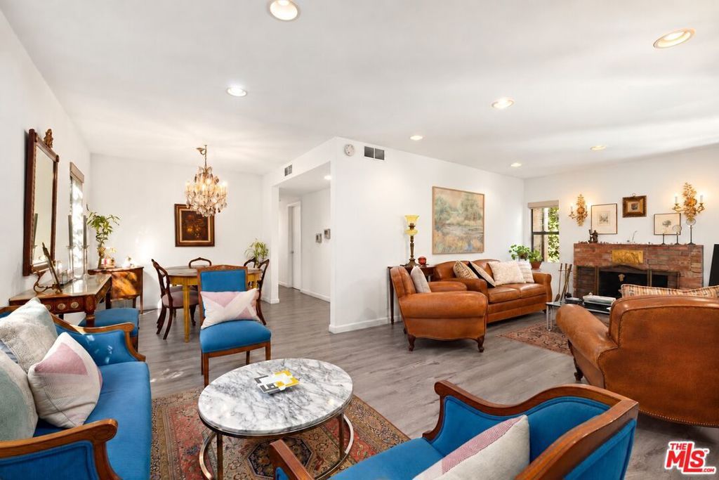 8941 Rosewood Avenue, Los Angeles, CA 90048 — photo 3