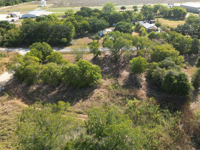 519 N Barron Road, Covington, TX 76636