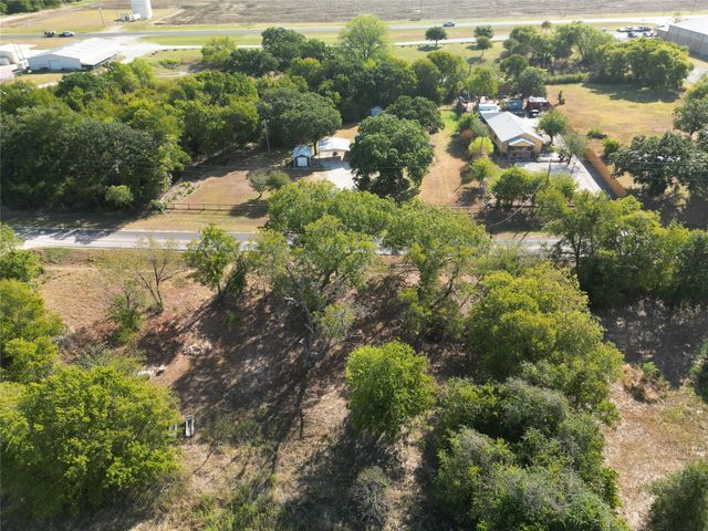 519 N Barron Road, Covington, TX 76636