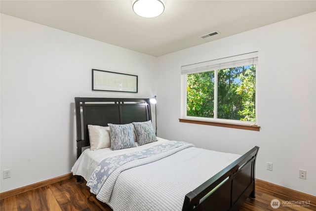 16033 119th Place NE, Bothell, WA 98011
