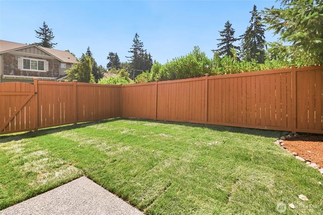 16033 119th Place NE, Bothell, WA 98011