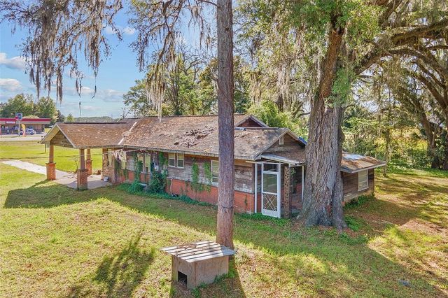 5256 S 441 HIGHWAY, Lake City, FL 32025