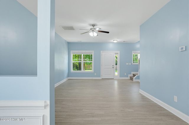 211 Derby Downs Drive, Sneads Ferry, NC 28460