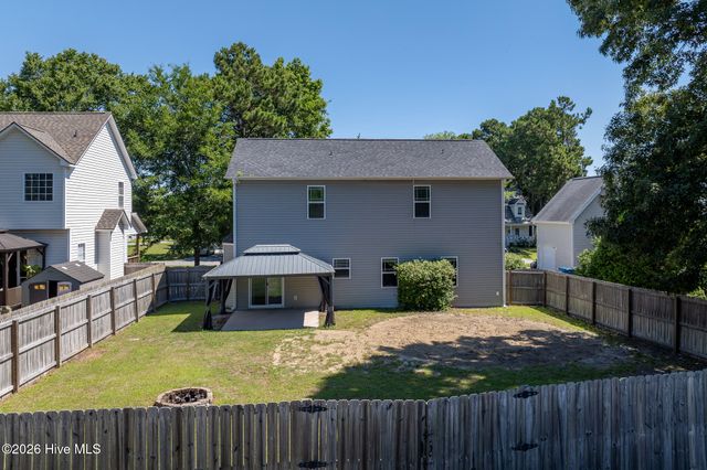 211 Derby Downs Drive, Sneads Ferry, NC 28460