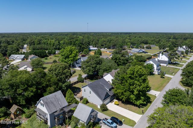 211 Derby Downs Drive, Sneads Ferry, NC 28460