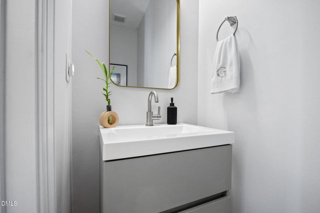 111 Madison Grove Place, Cary, NC 27519