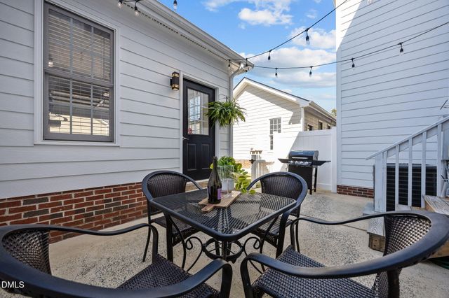 111 Madison Grove Place, Cary, NC 27519