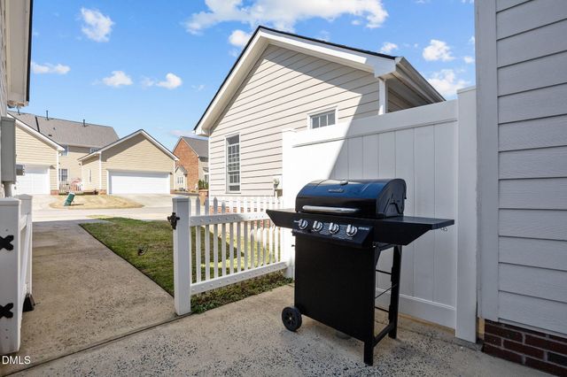 111 Madison Grove Place, Cary, NC 27519