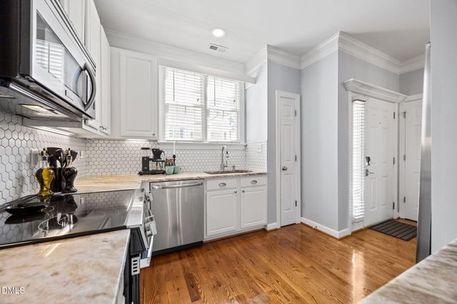 111 Madison Grove Place, Cary, NC 27519