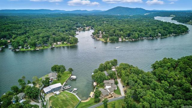 581 Charlie Stover Road, Royal, AR 71968