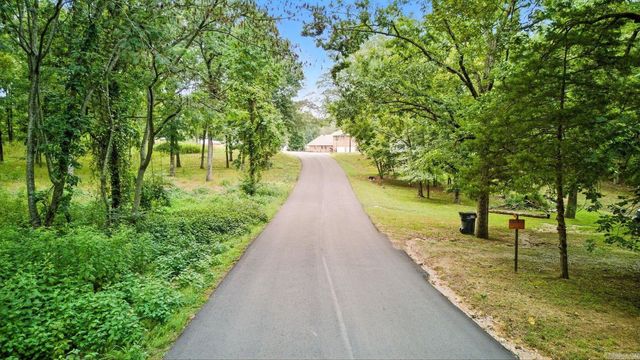 581 Charlie Stover Road, Royal, AR 71968