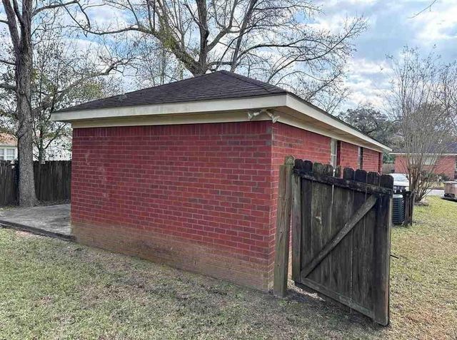 2710 Betbeze Street, Mobile, AL 36607