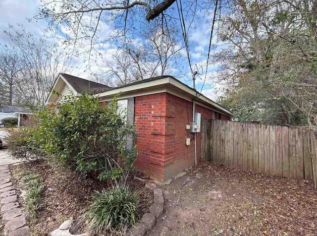 2710 Betbeze Street, Mobile, AL 36607