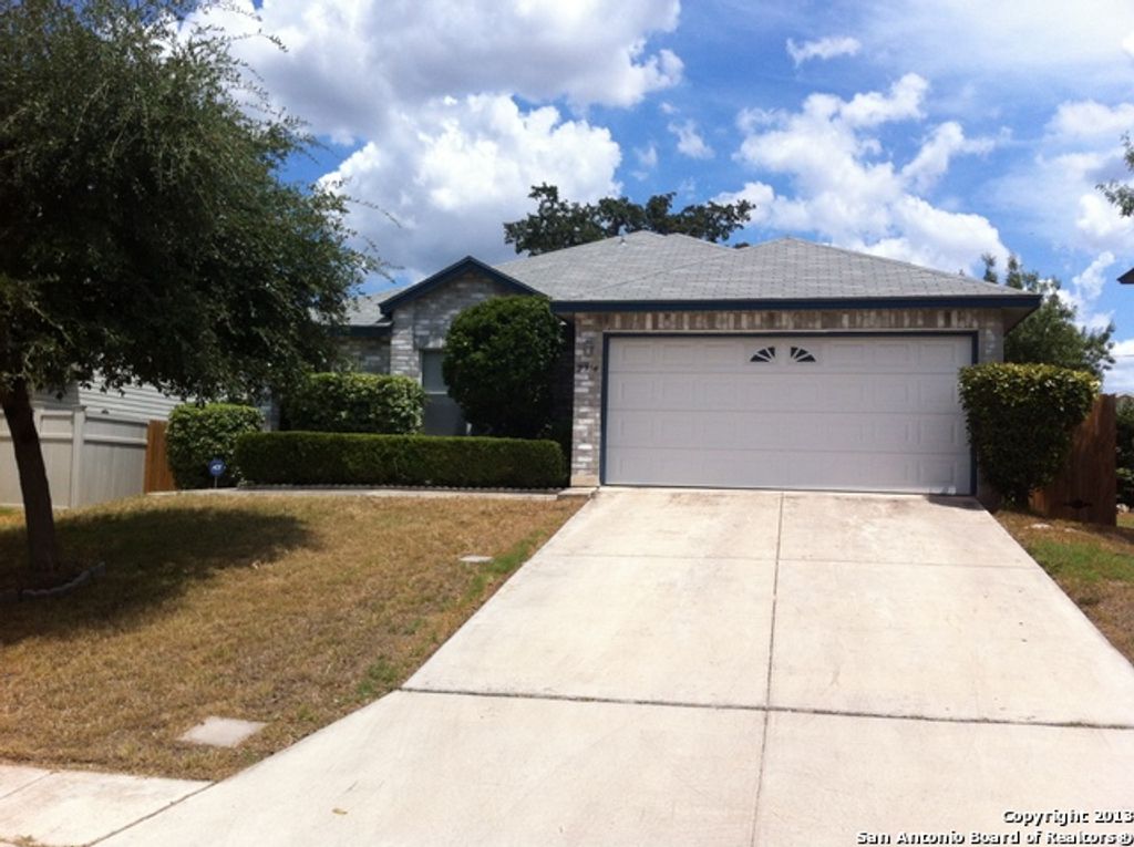 2314 FOX MEADOW DR, San Antonio, TX 78251