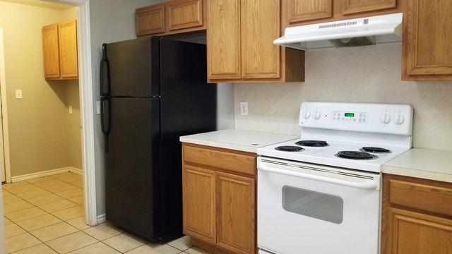 602 N Bangor Avenue, Lubbock, TX 79416