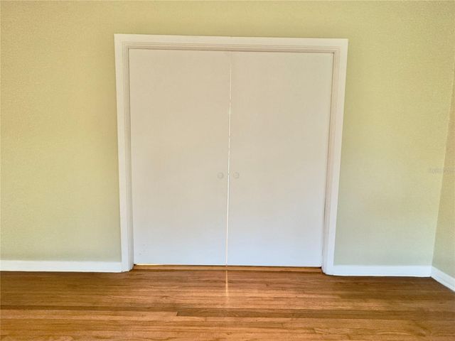 905 NW 36TH AVENUE, Gainesville, FL 32609