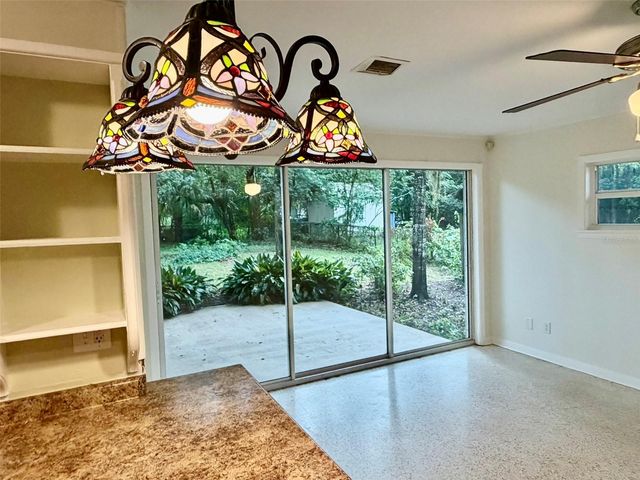 905 NW 36TH AVENUE, Gainesville, FL 32609