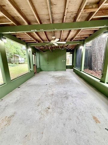 905 NW 36TH AVENUE, Gainesville, FL 32609