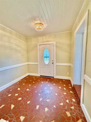 905 NW 36TH AVENUE, Gainesville, FL 32609