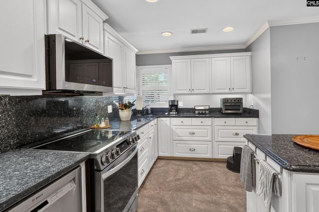 325 Saint James Street, Columbia, SC 29205